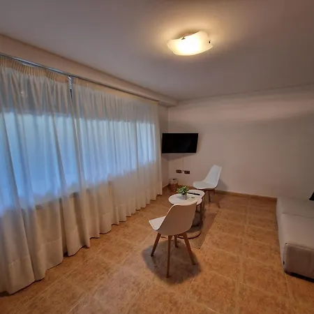 Pension Aussie II - Self Check-In 3* San Sebastian